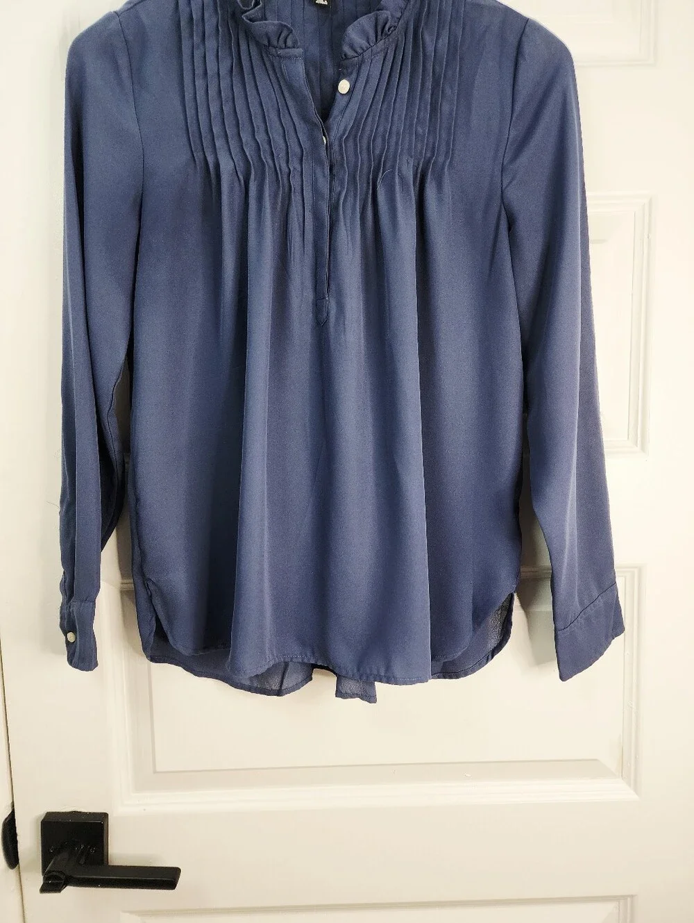 J Crew Long Sleeve Pintuck Blouse Size 4